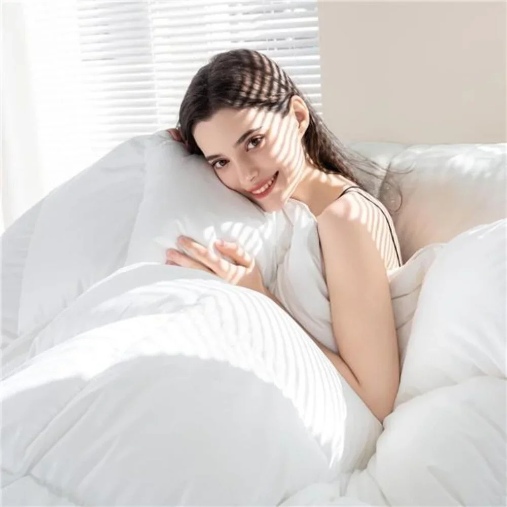 Feather Comforter Queen Size, Filled with Feather and Downfiber